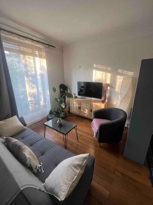 Charmant Appartement Proche Paris Saint-Ouen  ภายนอก รูปภาพ