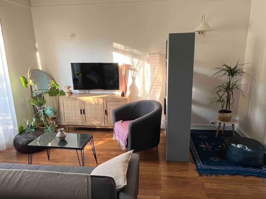 Charmant Appartement Proche Paris Saint-Ouen  ภายนอก รูปภาพ